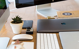 英超-双方屡失破门良机 阿森纳主场战平利物浦