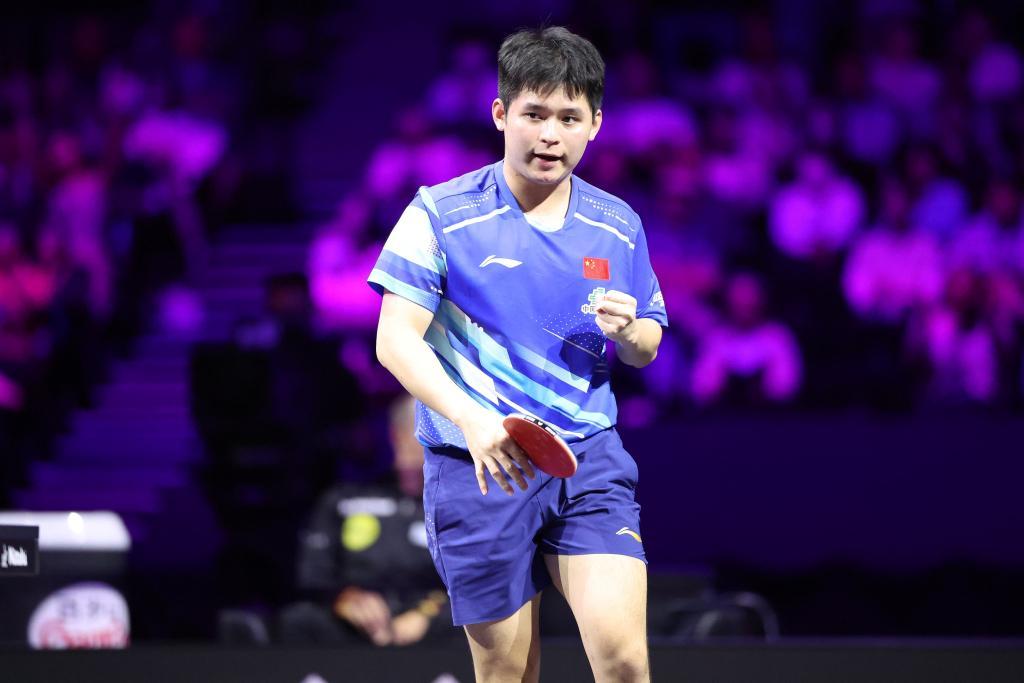 体坛联播｜林诗栋、王曼昱晋级大满贯四强，拜仁德甲首轮大胜